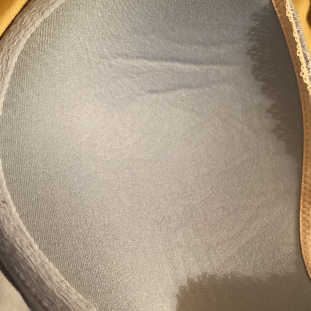Bra - Picture 3 of 5